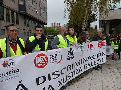 17-12-13 FolgaXustizaVigo13.JPG